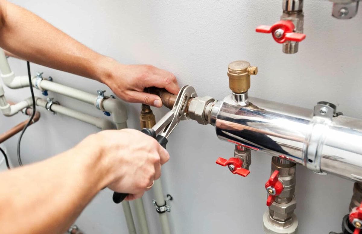 Tesisatçı servis işlemi